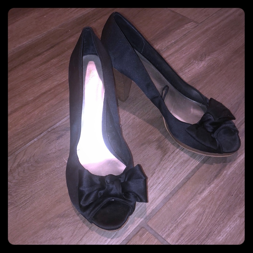 H&M black heels